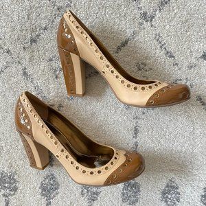 Vince Camuto spectator pumps